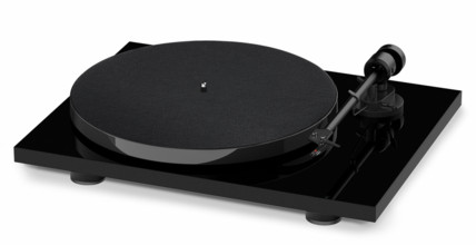 Проигрыватель виниловых дисков Pro-Ject E1 OM5e High Gloss Black